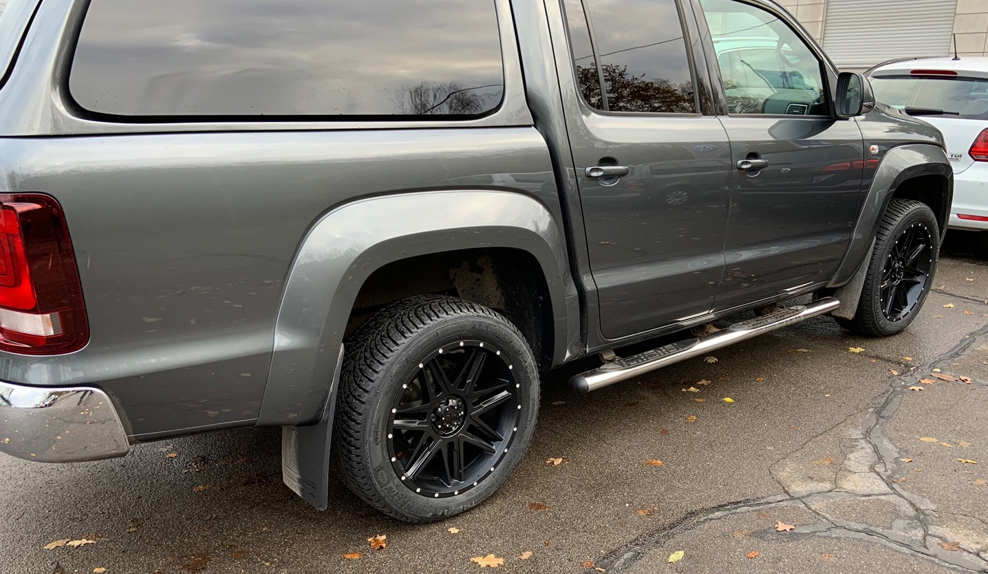 VW Amarok grey - Dirt D62 mbm 9x20 2555020 (1)