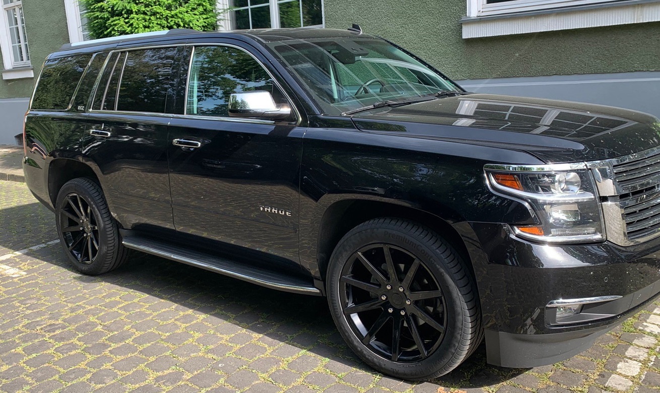 Chevrolet Tahoe black - Dirt D54 gb 9,5x22 Conti 2854522 (1)