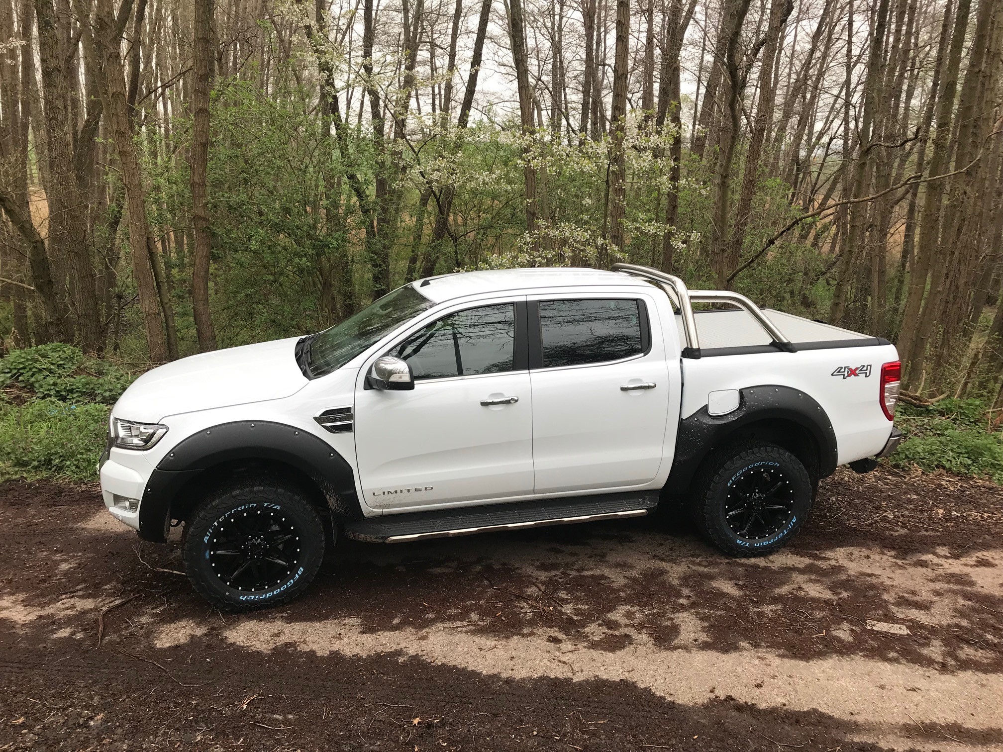 Ford Ranger + Dirt D62 9x18 BF 2856018 (2)