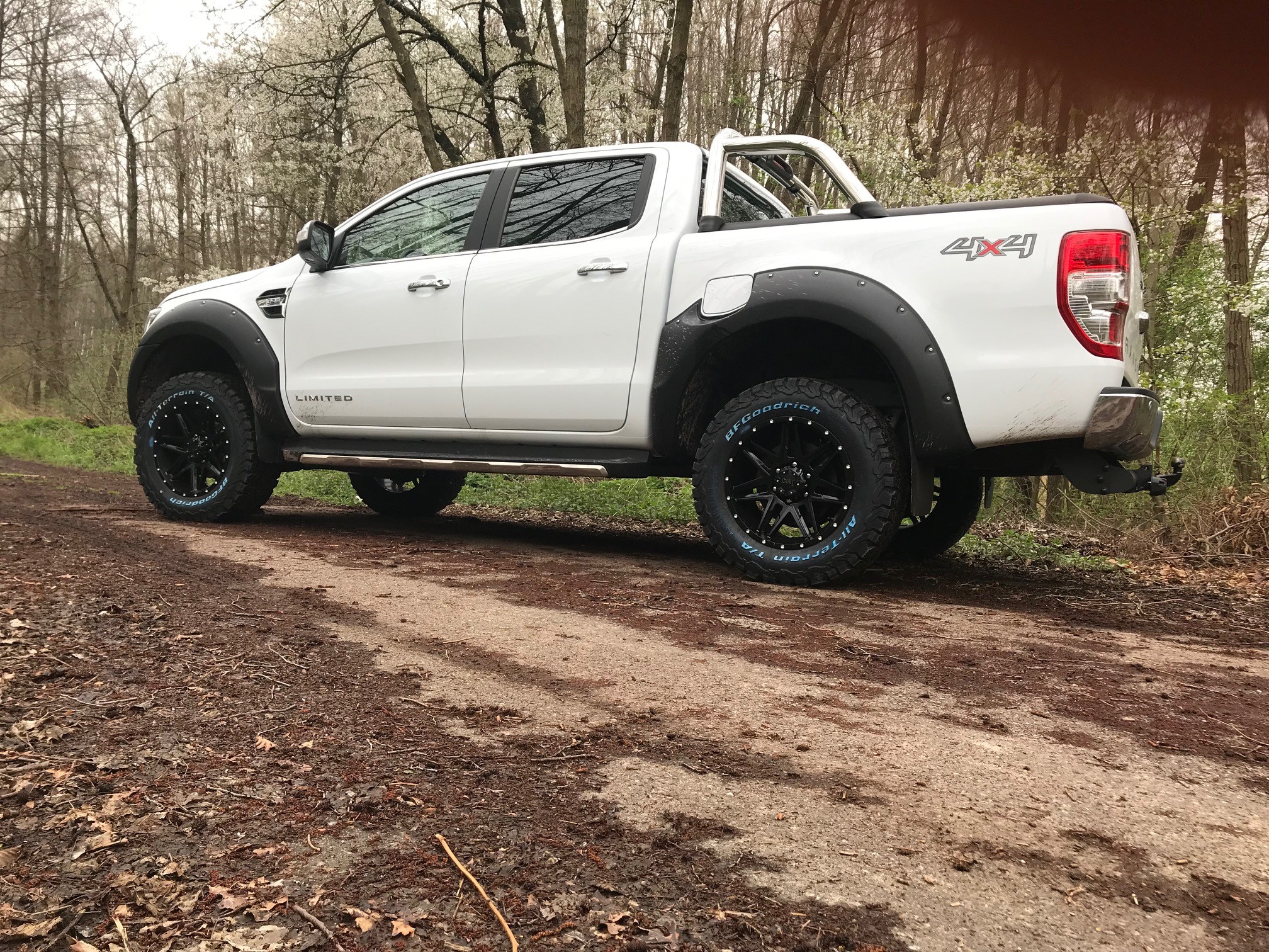 Ford Ranger + Dirt D62 9x18 BF 2856018 (3)