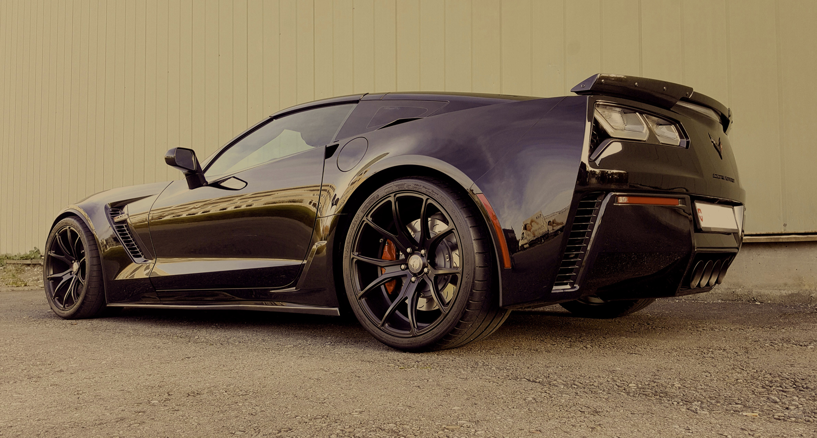 Chevrolet Corvette C7 Z06 + Impressive IC01 matte black (6)