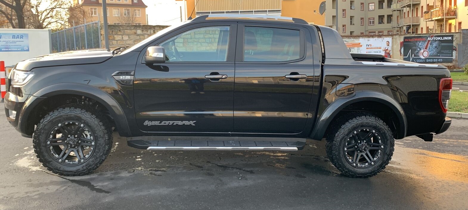 Ford Ranger black - Tuff T01 mbc 9x18 BF 2656018