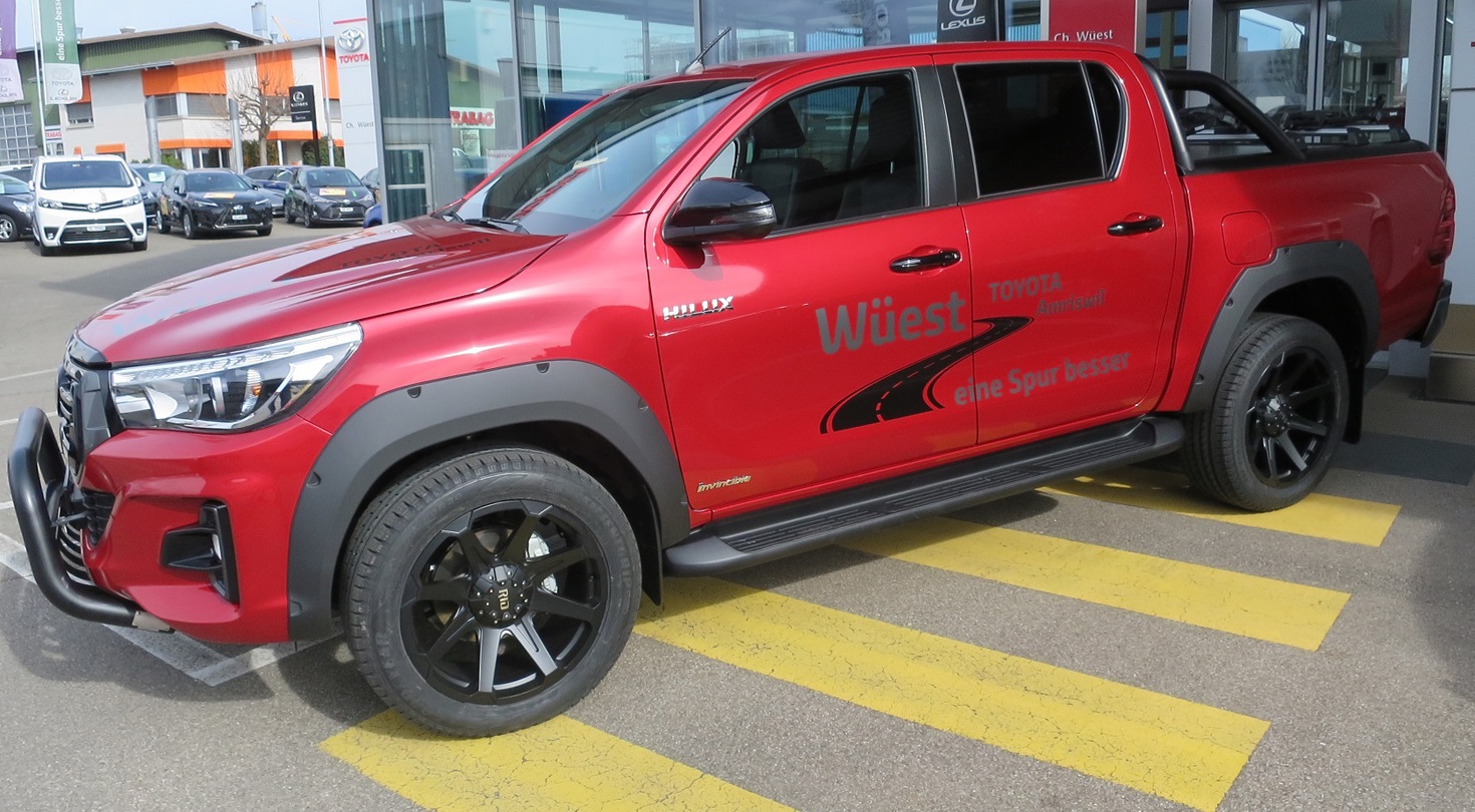 Toyota Hilux red - Rid R05 mb 9x20 Goodyear 2655020 (1)