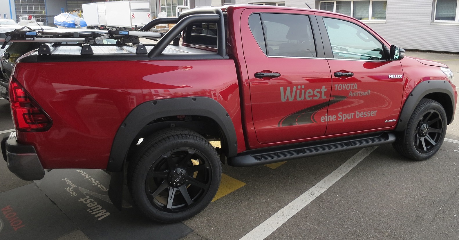 Toyota Hilux red - Rid R05 mb 9x20 Goodyear 2655020 (5)