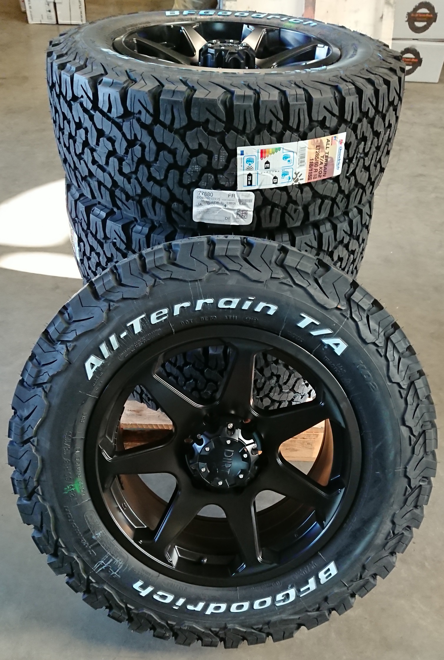 Dirt D42 9x18 + BF 2856018