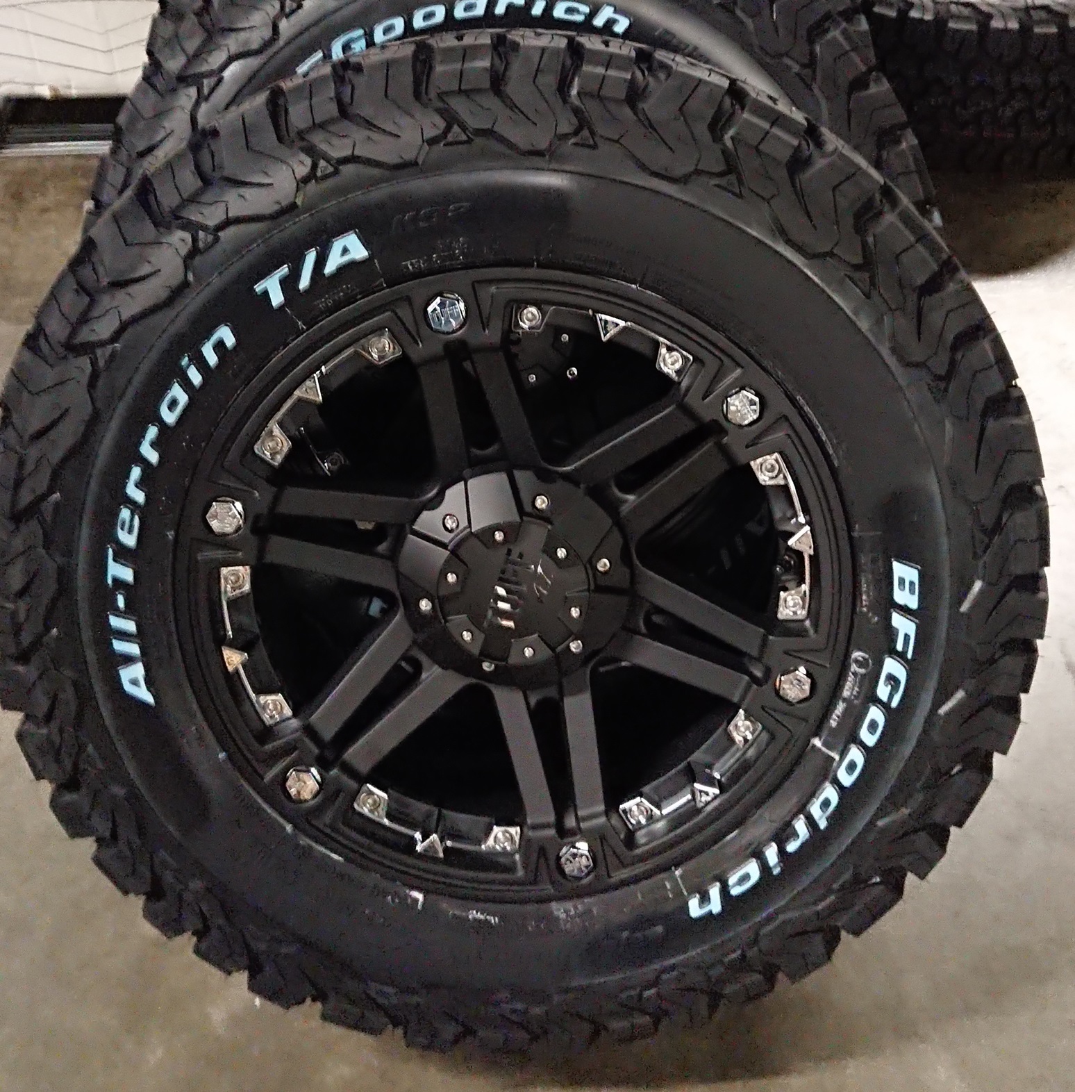 Tuff T01 mbc 8x17 DLK - BF 2656517