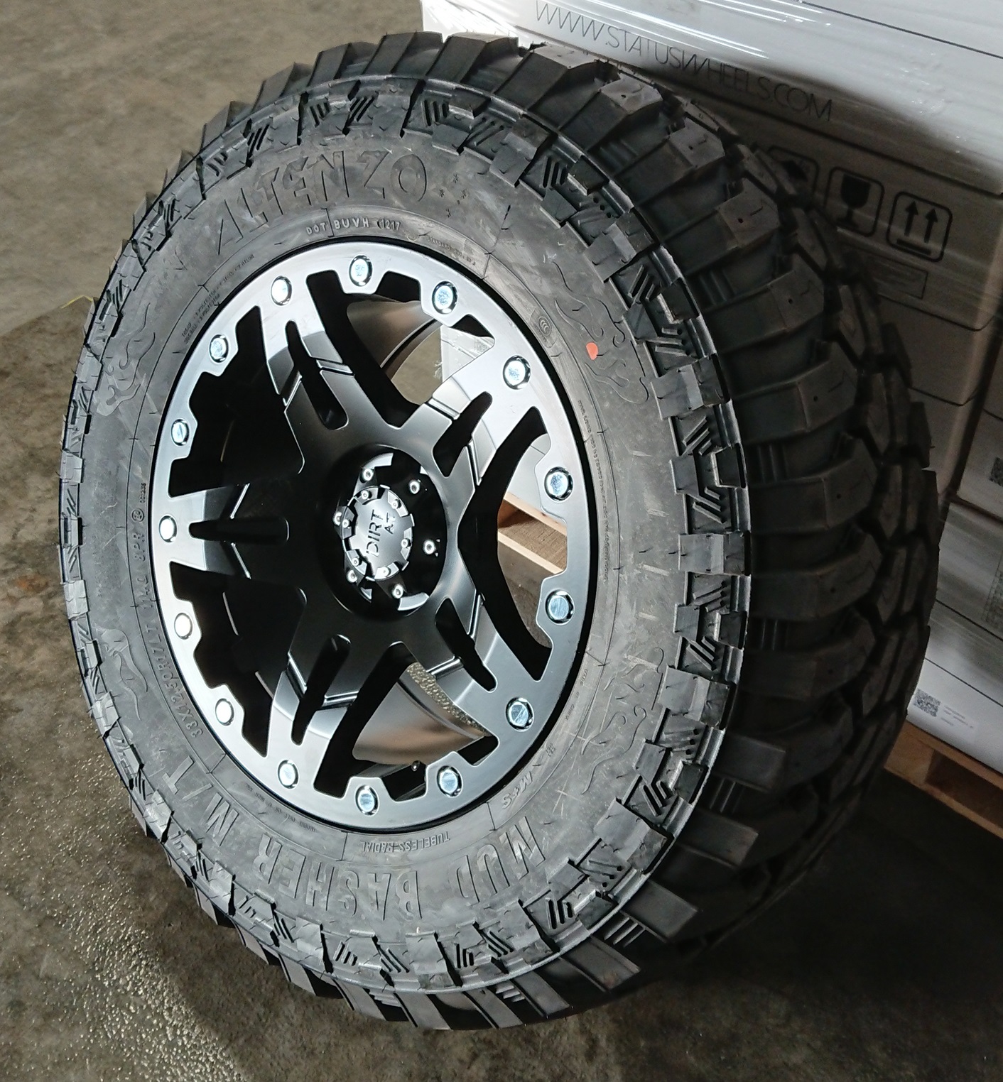 Dirt D66 mb 9x17 - Altenzo MT 33x12,5x17 (1)