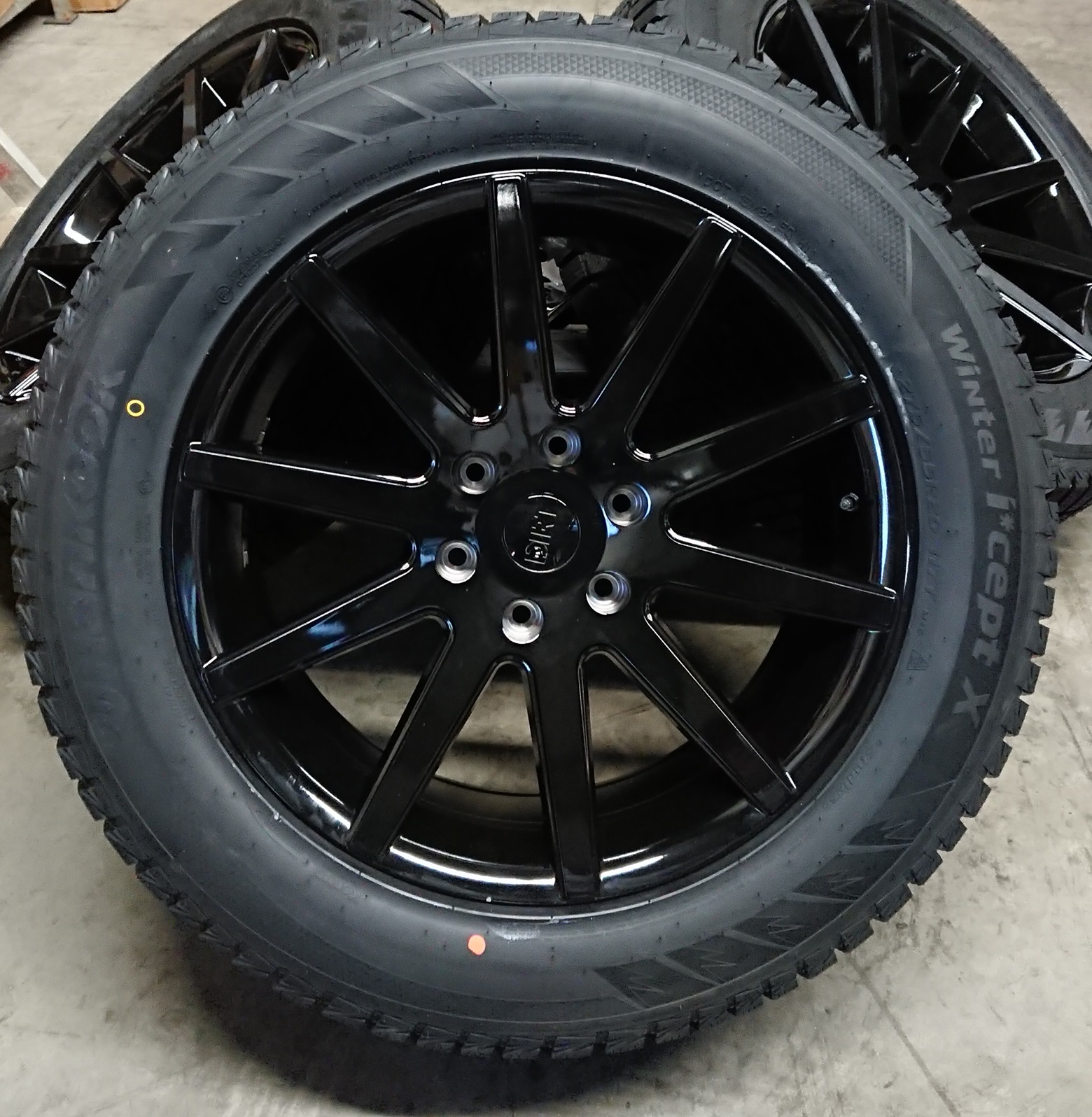 Dirt D54 gb 9x20 + Hankook RW10 2755520