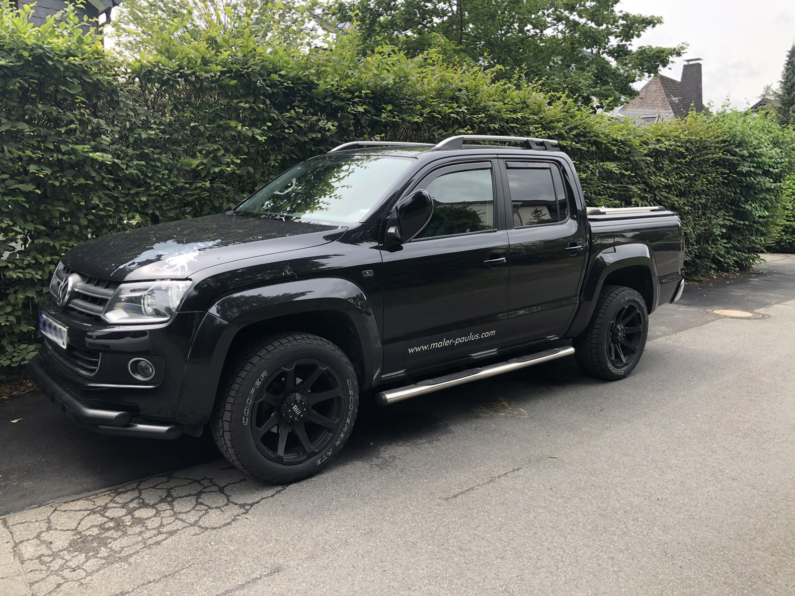Vw Amarok black - Rid R05 mb 9x20 + Cooper 2655020 (2)