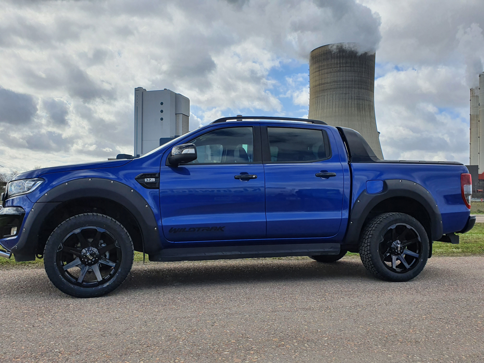 Ford Ranger blue - Rid R05 gb 9x20 Radar 2655020 (2)