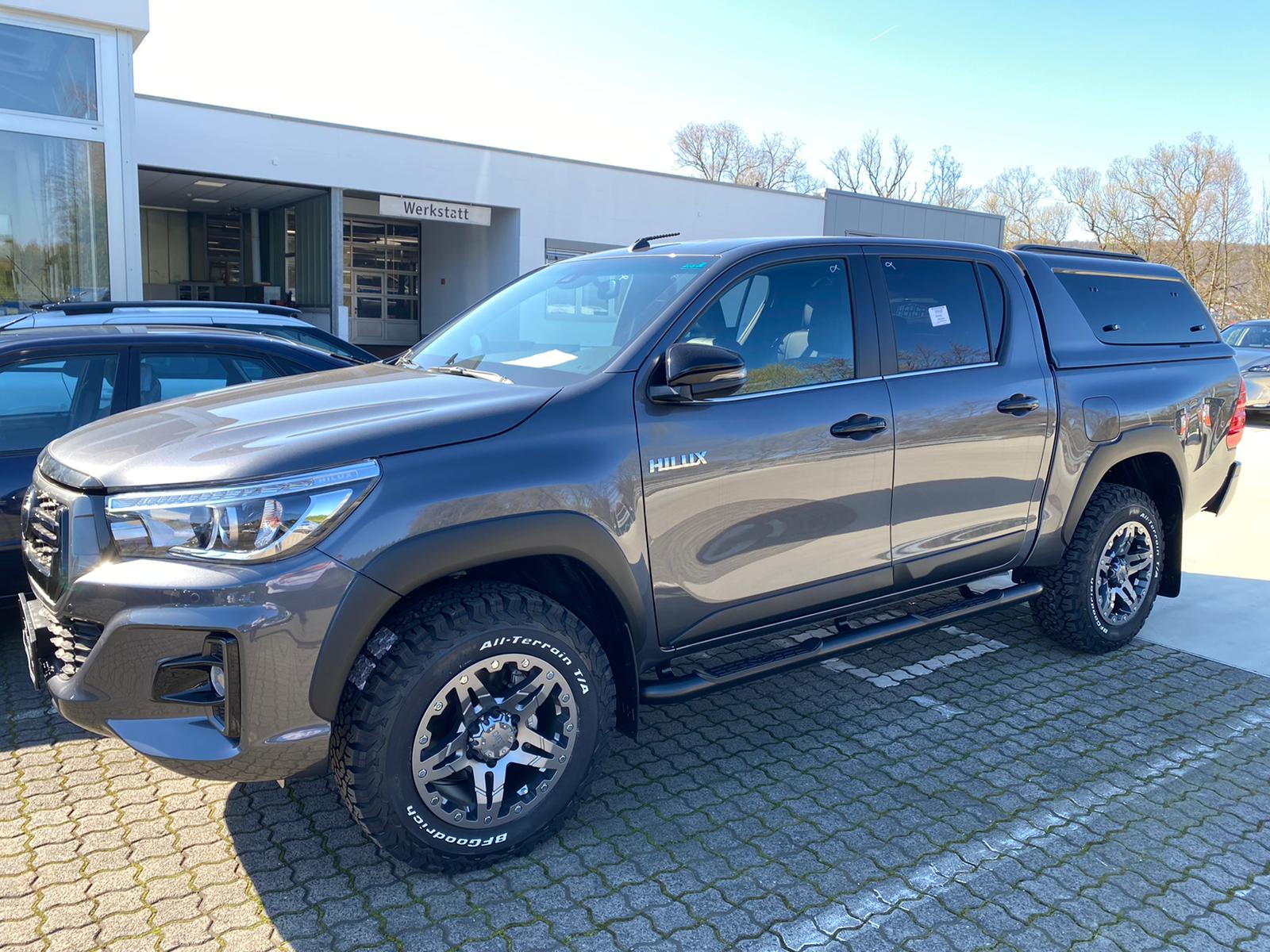 Toyota Hilux grey - Dirt D66 mg 9x17 BF 2656517 (2)